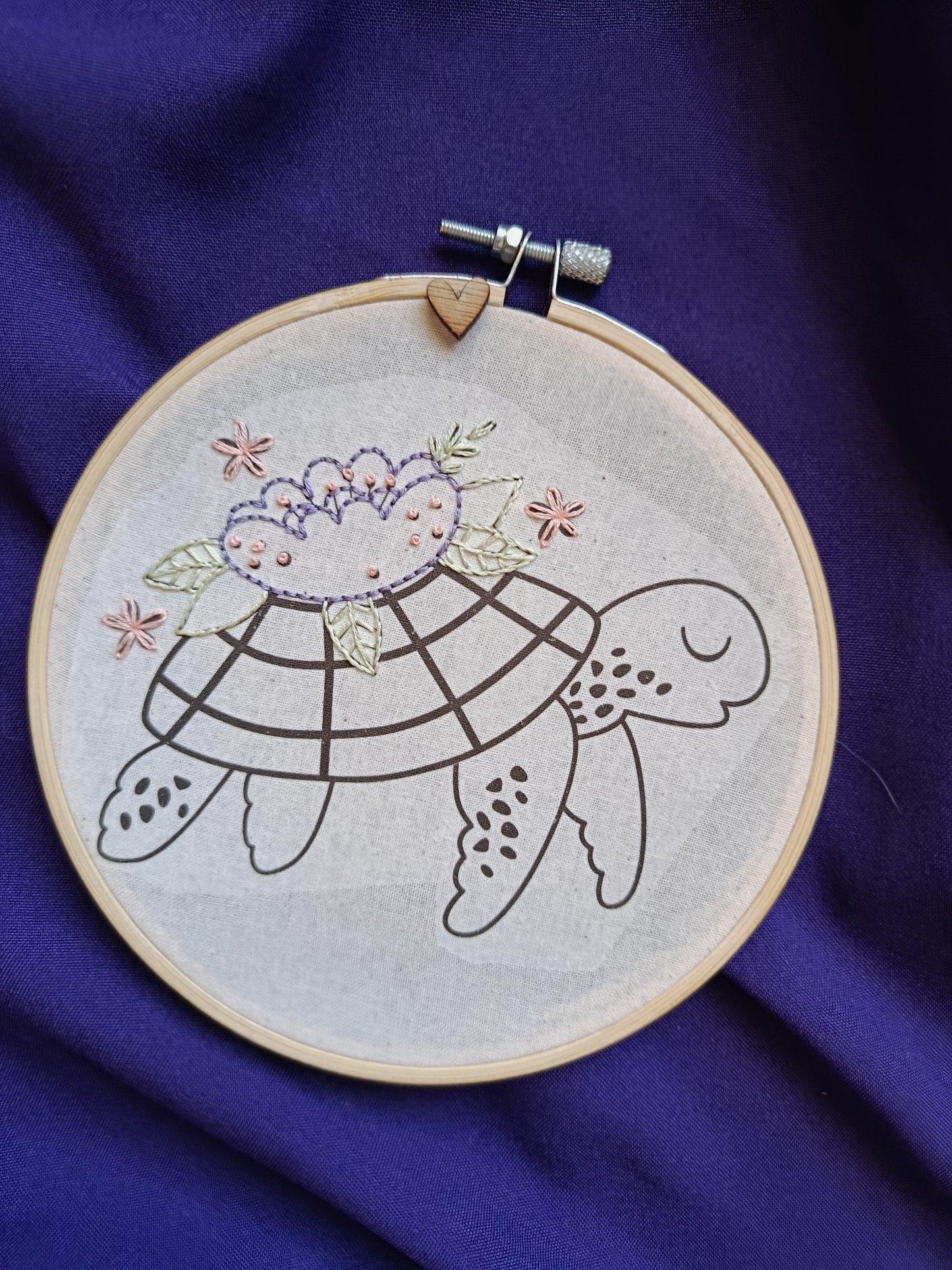 Kit de broderie enfant – Motifs sur tissu (dès 8 ans)
