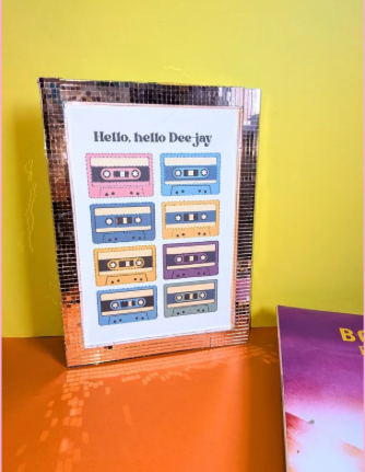 Ebook Flashback Brodés – 9 projets de broderie rétro pour un Noël 80’s (cadeaux + déco)